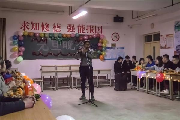 微信图片_20181229100758.bmp