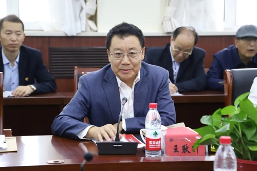 李雁春▲运城职业技术大学党委宣传部部长吕凯巍▲山西金融职业学院